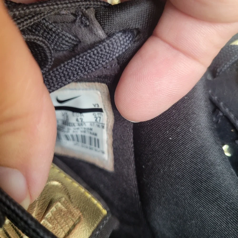 Nike Air Force 1 '07 Star Studded AR0639-001 Black Gold Women Size 10 Sneakers